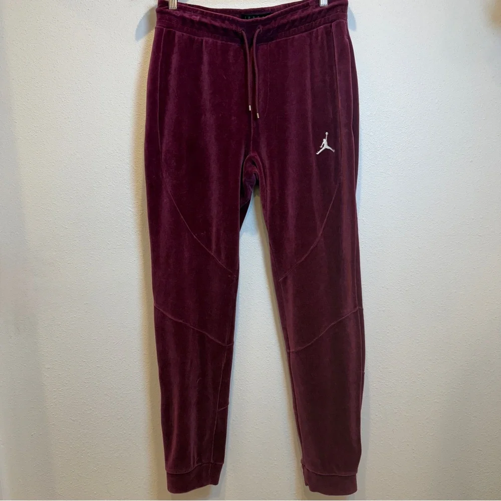 Air Jordan Velour Jogger Pants Burgundy/Jumpman Logo size Medium - Picture 1 of 4
